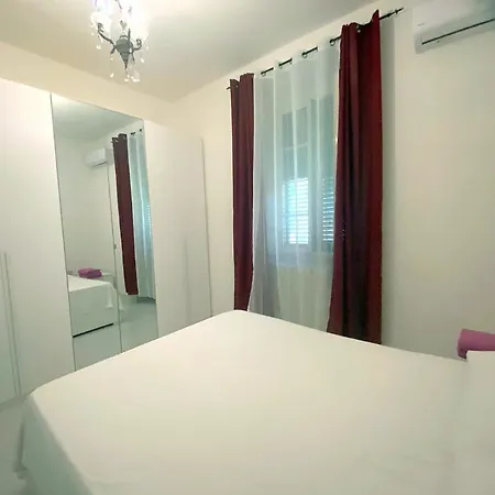 Apartment Coton Piombino